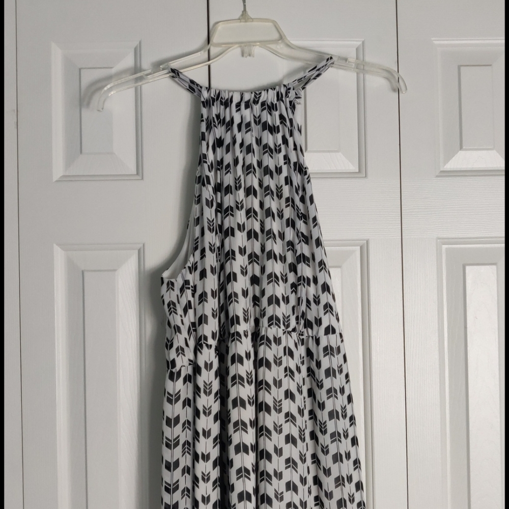 Black and white Torrid maxi dress